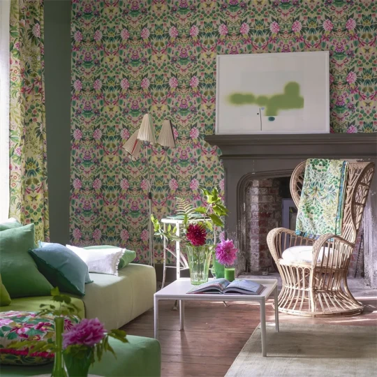 Designers Guild PDG1156/01 Ikebana Damask Fuchsia - tapeta z motywem kwiatowego adamaszku