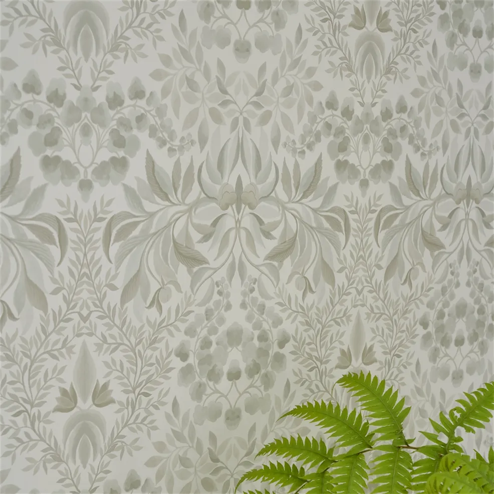 Designers Guild PDG1157/01 Ikebana Karakusa Chalk - tapeta z motywem kwiatowego adamaszku