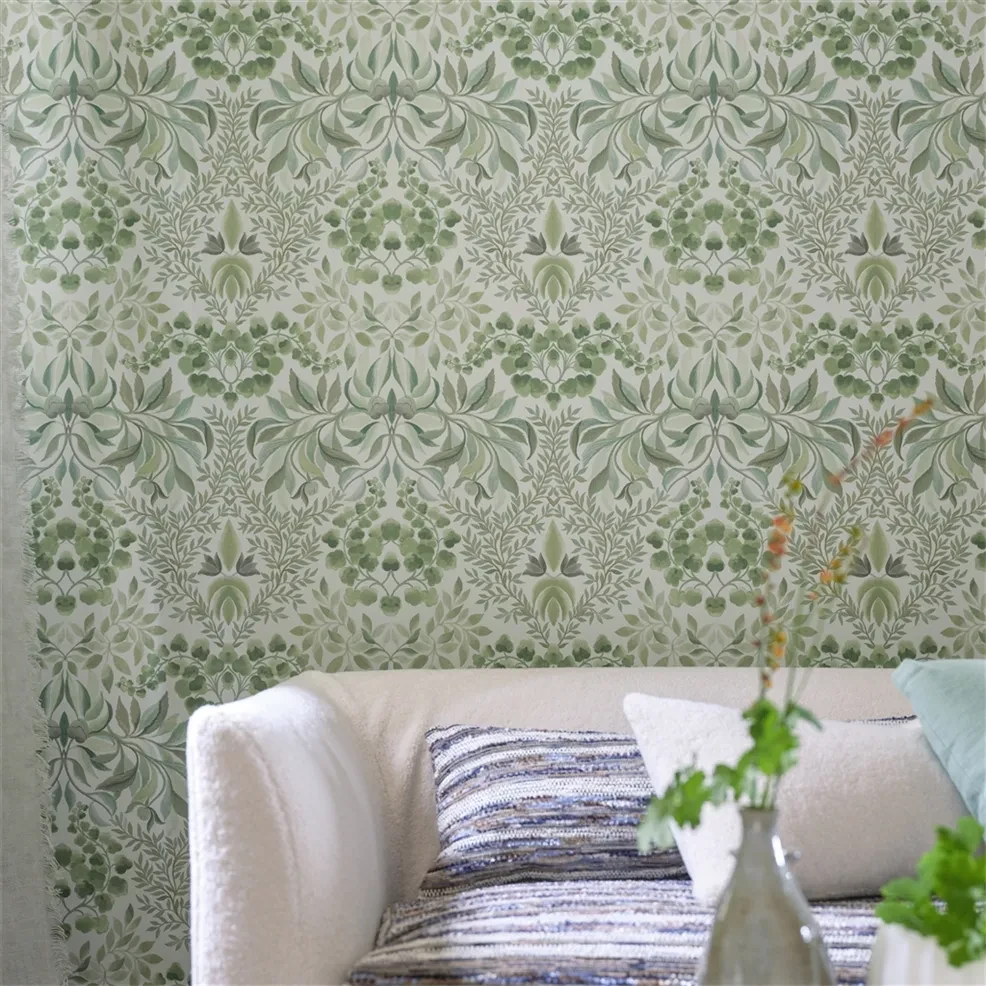 Designers Guild PDG1157/02 Ikebana Karakusa Eau De Nil - tapeta z motywem kwiatowego adamaszku