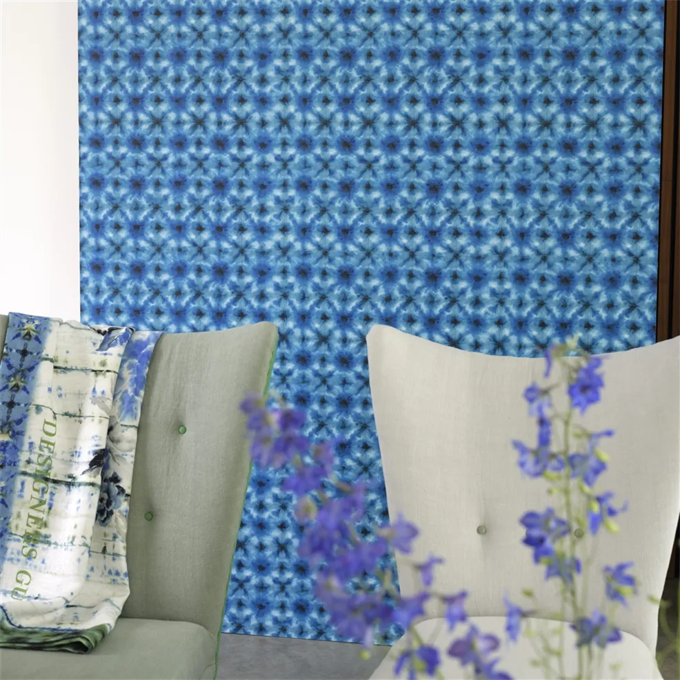 Designers Guild PDG1160/04 Ikebana Shibori Cobalt - tapeta z motywem geometrycznym
