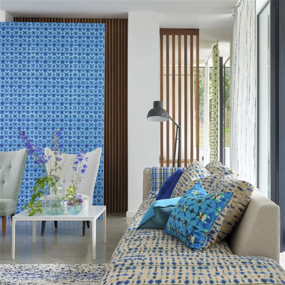 Designers Guild PDG1160/04 Ikebana Shibori Cobalt - tapeta z motywem geometrycznym