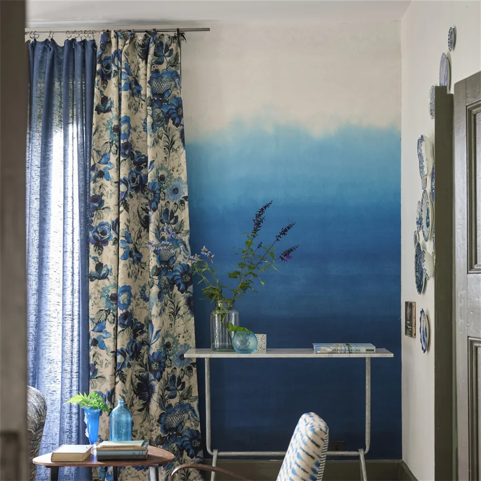 Designers Guild PDG1163/01 Ikebana Shoshi Cobalt - mural z motywem ombree
