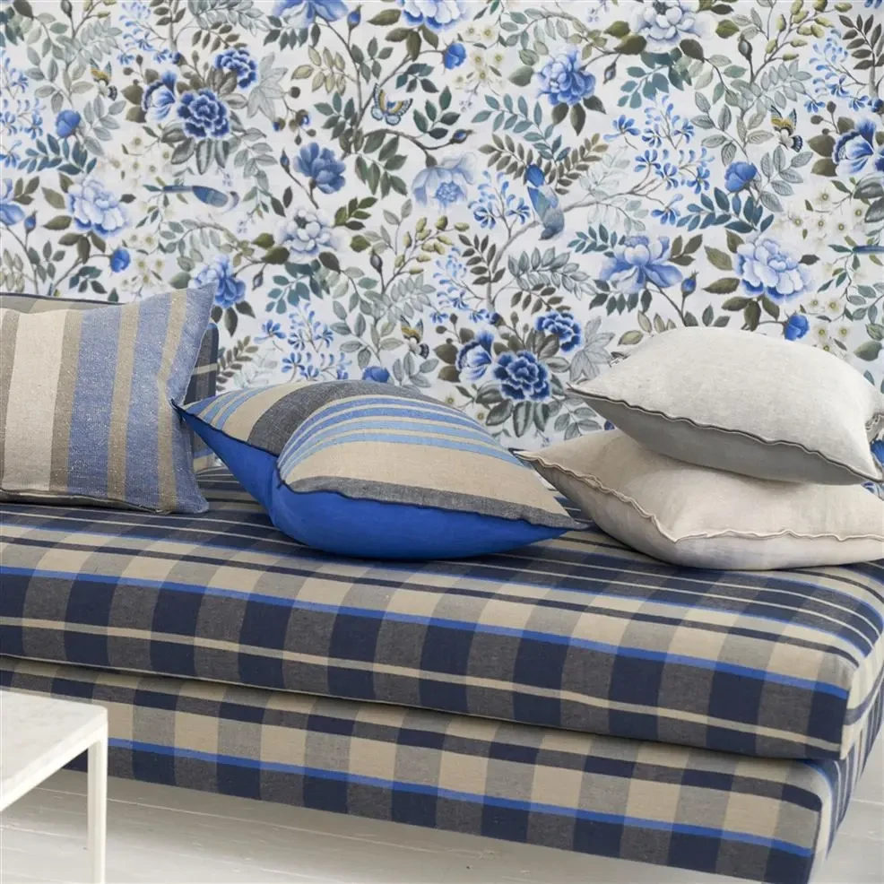 Designers Guild PDG1146/05 Porcelaine De Chine Porcelaine De Chine Midnight - tapeta z motywem kwiatów