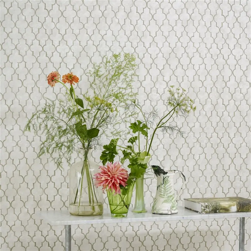 Designers Guild PDG1151/03 Porcelaine De Chine Pergola Trellis Graphite - tapeta z motywem dekoracyjnej kraty