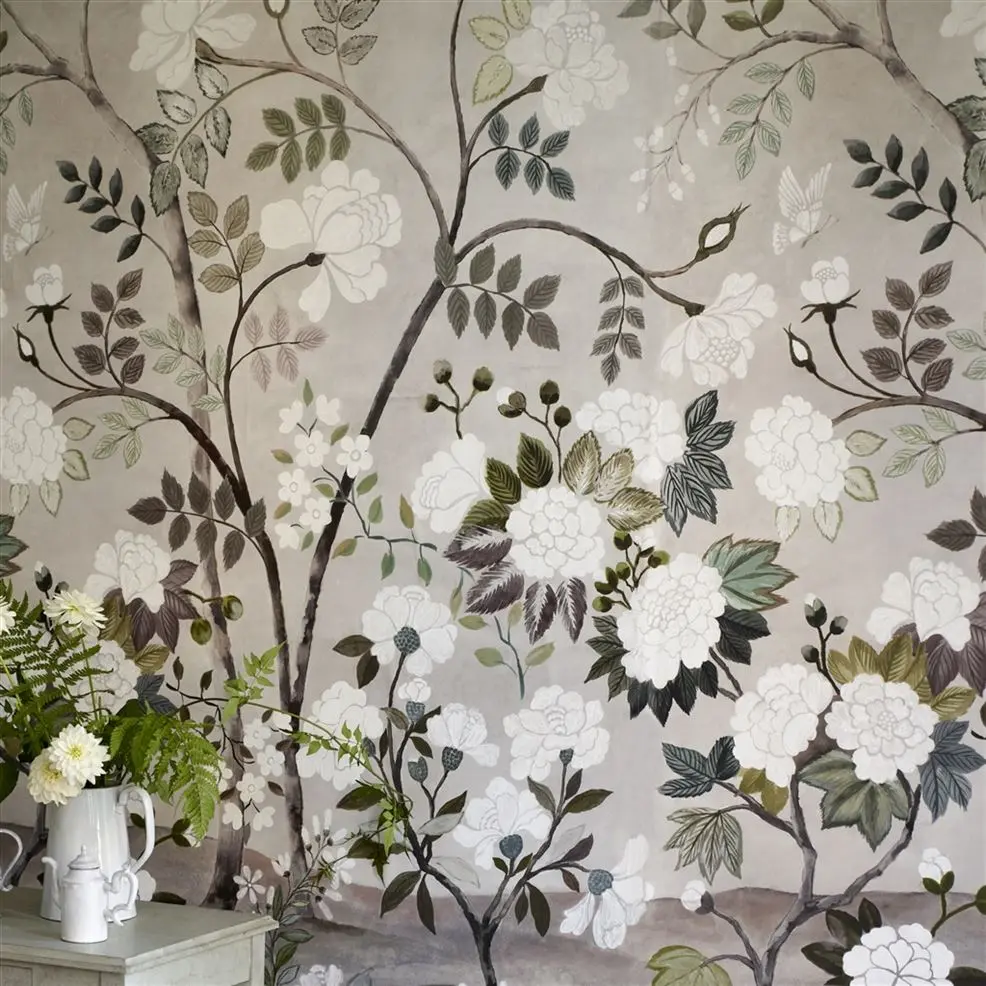 Designers Guild PDG1152/02 Porcelaine De Chine Fleur Orientale Pale Birch - tapeta z motywem kwiatów