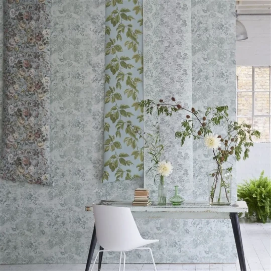 Designers Guild PDG1125/04 Minakari Mansur Eau De Nil - tapeta z motywem kwiatów