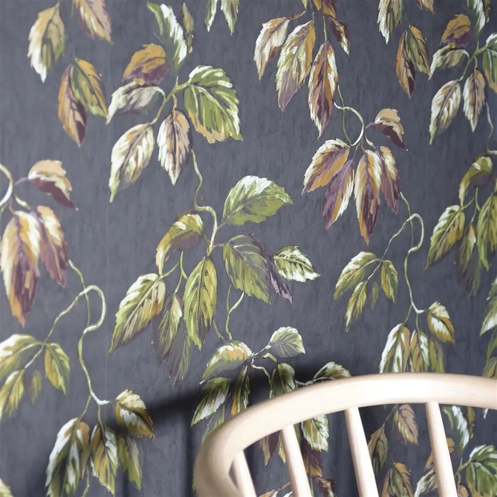 Designers Guild PDG1127/05 Minakari Jangal Walnut - tapeta z motywem liści