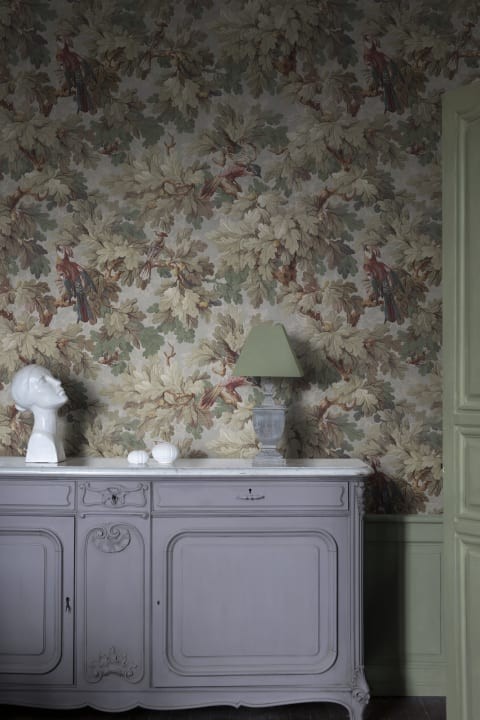 Sandberg S10275 Le Village Benjamin Sage Green - mural w liście dębu