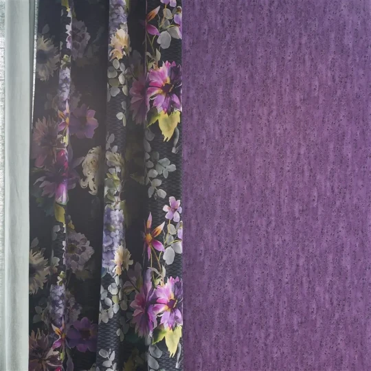 Designers Guild PDG1063/10 Zardozi Shirakawa Amethyst - tapeta z motywem betonowej ściany