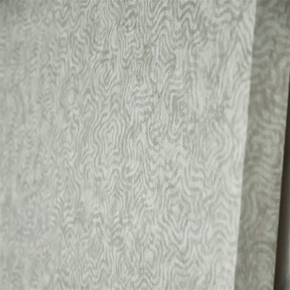 Designers Guild PDG1092/02 Foscari Fresco Fresco Pewter - tapeta z motywem geometrycznych linii