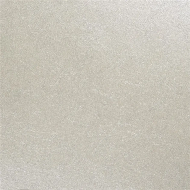 Designers Guild P502/10 Plain & Textured II Ernani Platinum - tapeta z motywem postarzanej ściany z betonu