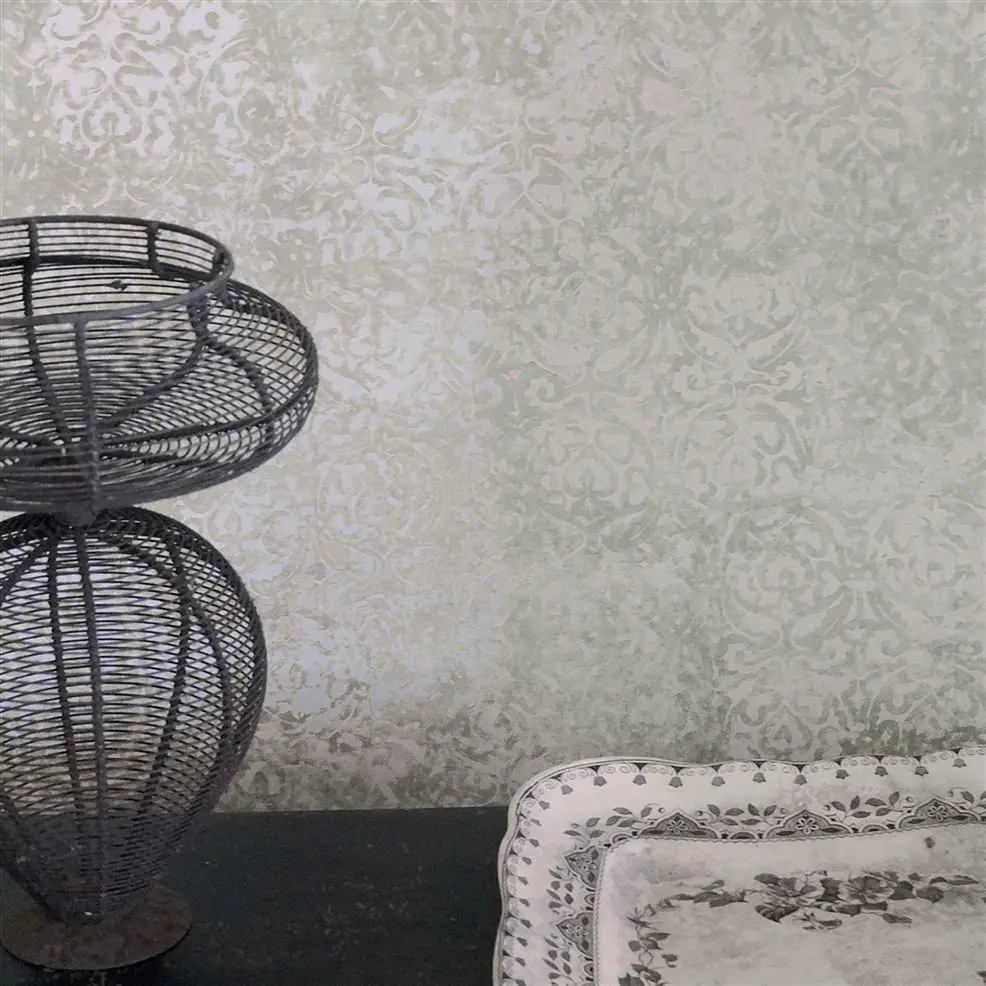 Designers Guild P602/01 Plain & Textured II CONTARINI - PEARL - tapeta z motywem postarzanej ściany z betonu