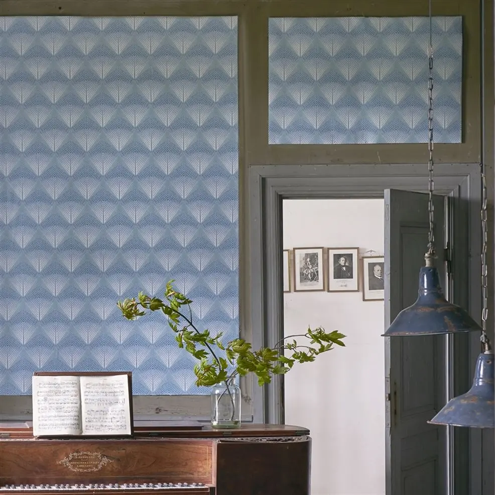 Designers Guild PDG1032/04 Geometric Veren Ocean - tapeta z motywem wachlarzy