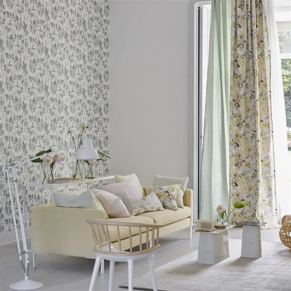 Designers Guild PDG1023/02 Majolica PATANZZI PLATINUM - tapeta z motywem kwiatowym