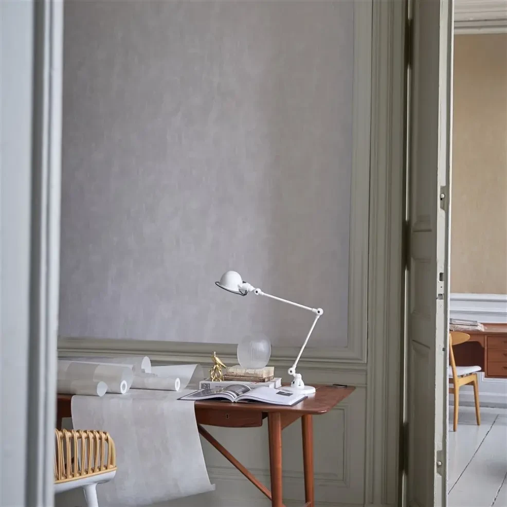 Designers Guild PDG719/07 Parchment PARCHMENT CEMENT - tapeta z motywem ściany z betonu
