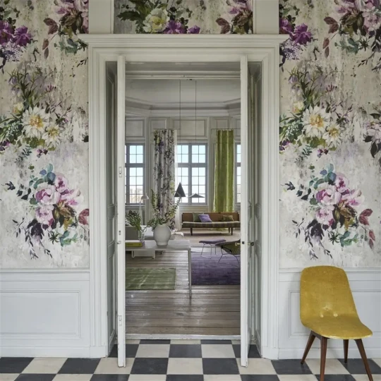 Designers Guild PDG717/02 Jardin Des Plantes Scenes  and Murals AUBRIET - AMETHYST - mural z motywem postarzałej ściany i kwiatów