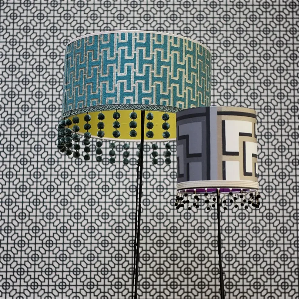 Designers Guild P535/02 Nabucco Sussex Opal - tapeta z motywem geometrycznych kafelek