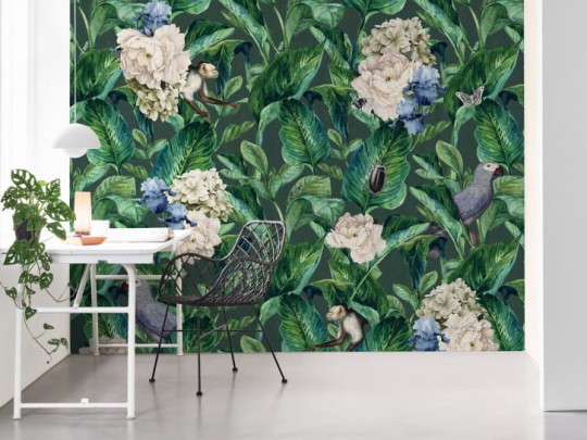 BN 200383 Mijke Konijn Animals hiding in the Jungle - mural z motywem tropikalnych gałęzi, małp i motyli