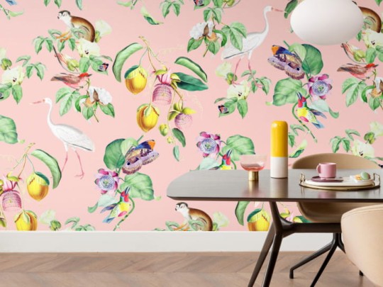 BN 200431 Creative Lab Amsterdam Happy Paradise - mural z motywem ptaków, owoców i dzikich zwierząt