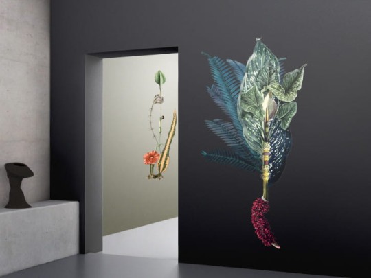 BN 300360 Rive Roshan Philo-Areca Dark - mural z motywem kwiatów i liści na jednolitym tle