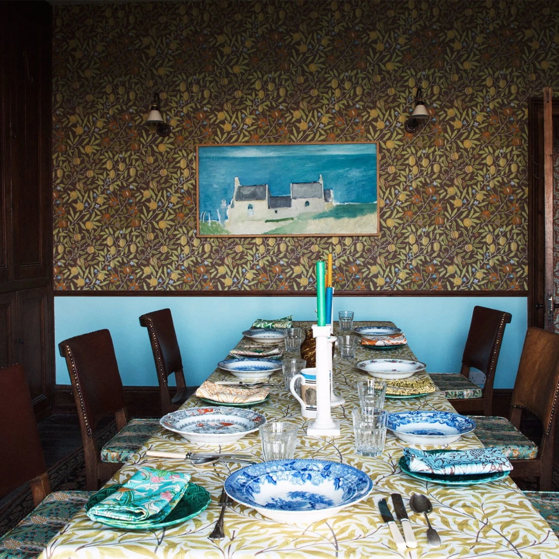 Morris & Co 217103 Cornubia Fruit Chocolate - tapeta w owoce