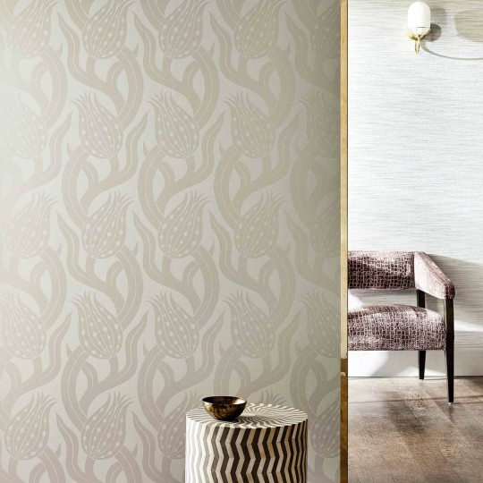 Zoffany 312998 Kensington Walk Persian Tulip Silver - tapeta w kwiaty tulipana