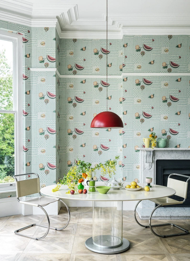 Cole & Son 123/6031 Fornasetti Senza Tempo II Frutta e Geometrico - tapeta z owocami na geometrycznym tle
