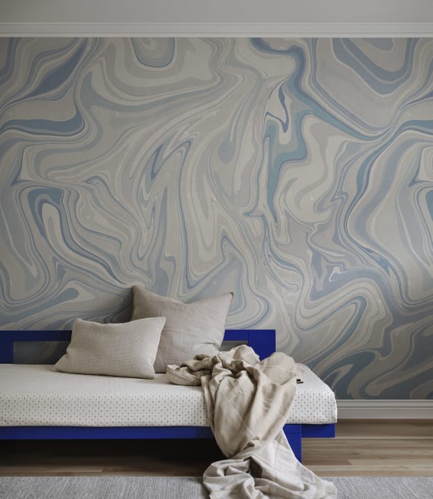 Sandberg S10350 Mons Klint Klint Misty Blue - mural imitujący warstwy skał