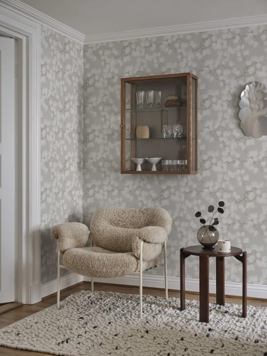 Sandberg 804-21 Mons Klint Pine Gray - tapeta w liście sosny