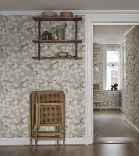 Sandberg S10326 Mons Klint Pine Beige - tapeta w liście sosny