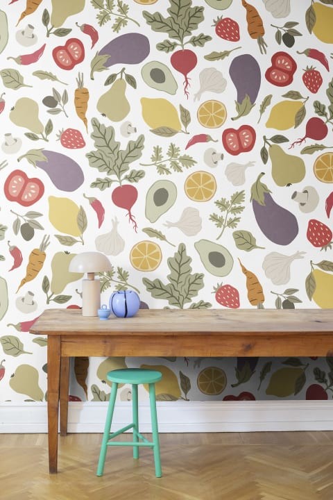 Rebel Walls R19579 Cottage Cool Eat Your Greens White - mural z motywem warzyw i owoców