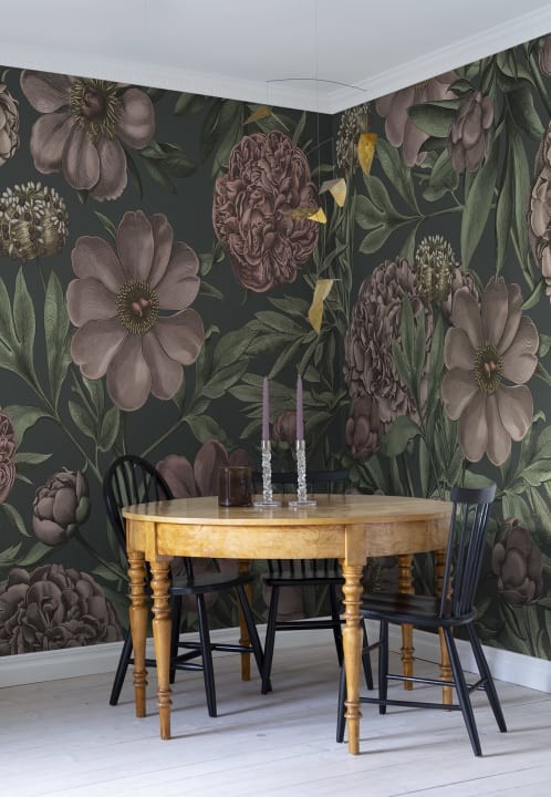 Rebel Walls R18718 Cottage Cool Peony Delight Midnight - mural piwonie