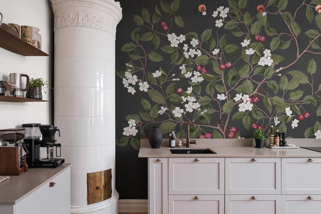 Rebel Walls R18666 Cottage Cool Vintage Cherries Midnight - mural drzewo wiśni