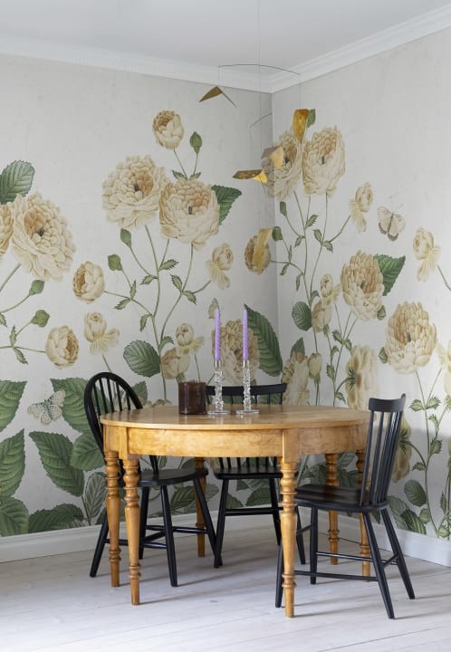 Rebel Walls R18692 Cottage Core Sweet Buttercups Sand - mural z motywem jaskrów