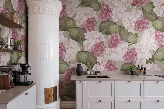Rebel Walls R18676 Cottage Core Hydrangea Pink - mural w kwiaty hortensji