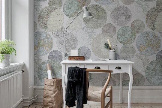 Rebel Walls R13884 Palette Globes Gathering Dew - mural w globusy