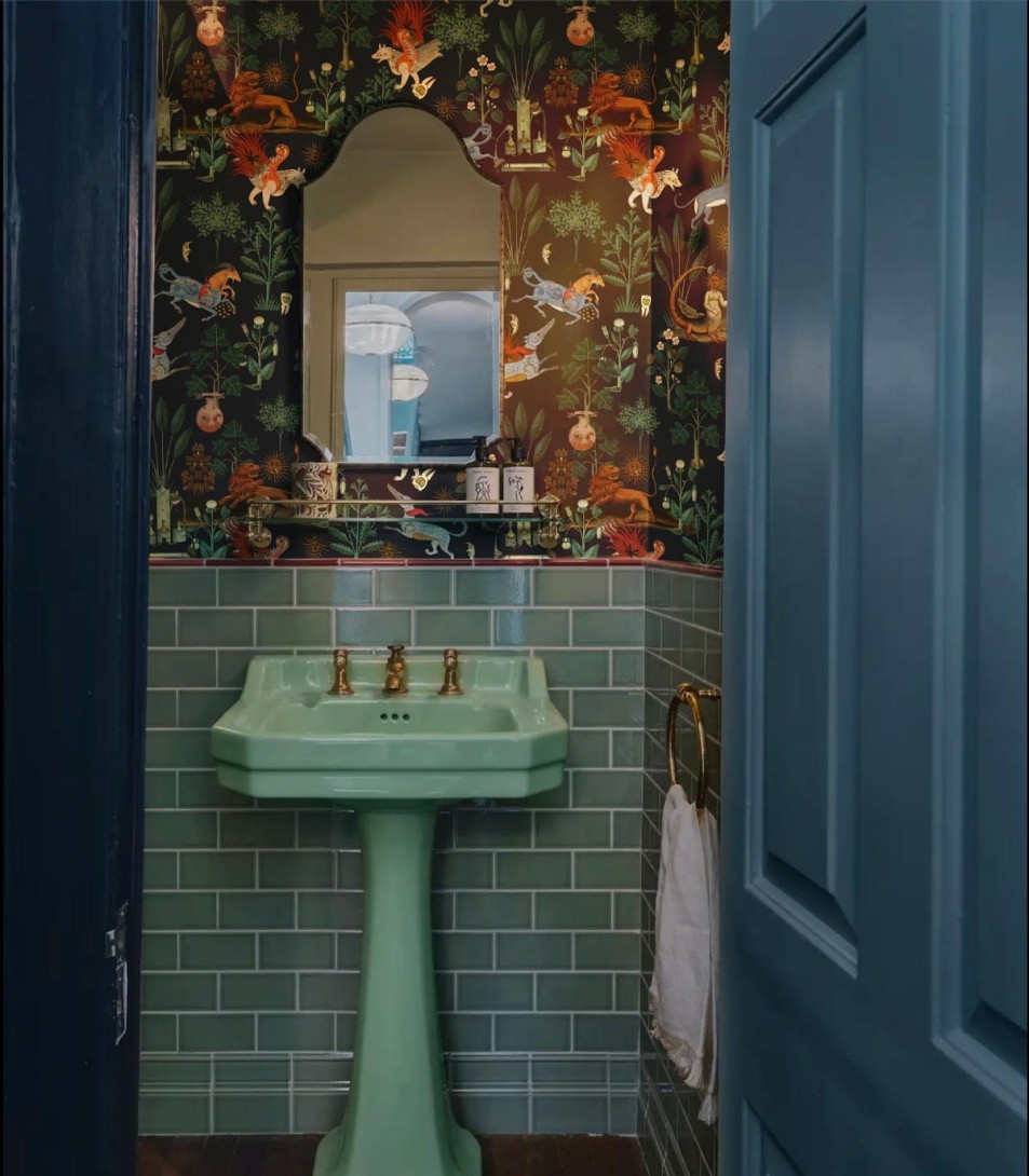 Wallcolors Art Matters Botanic Beast - mural z fantastycznymi zwierzętami