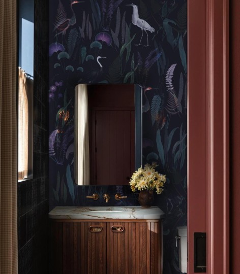 Wallcolors Botanical Experience Calm Heron Purple - mural orientalny