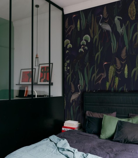 Wallcolors Tropical Intense Calm Heron Navy - mural orientalny