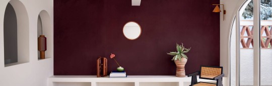 Elitis RM 1045 05 Rayures Jumelles Parthenon – tapeta tekstylna z aksamitną powierzchnią