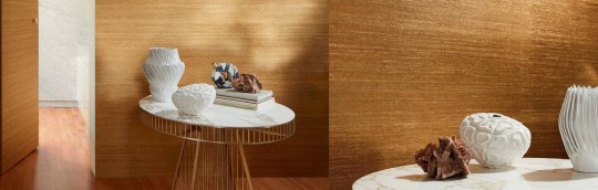 Elitis VP 935 91 Vibrations Kosa silk métal - tapeta imitująca tkaninę