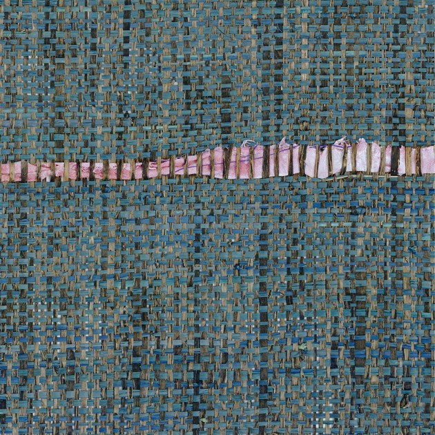 Elitis RM 979 40 Raw Raffia Tsarabanjina - tapeta tkana z rafii i wstążek jedwabnych