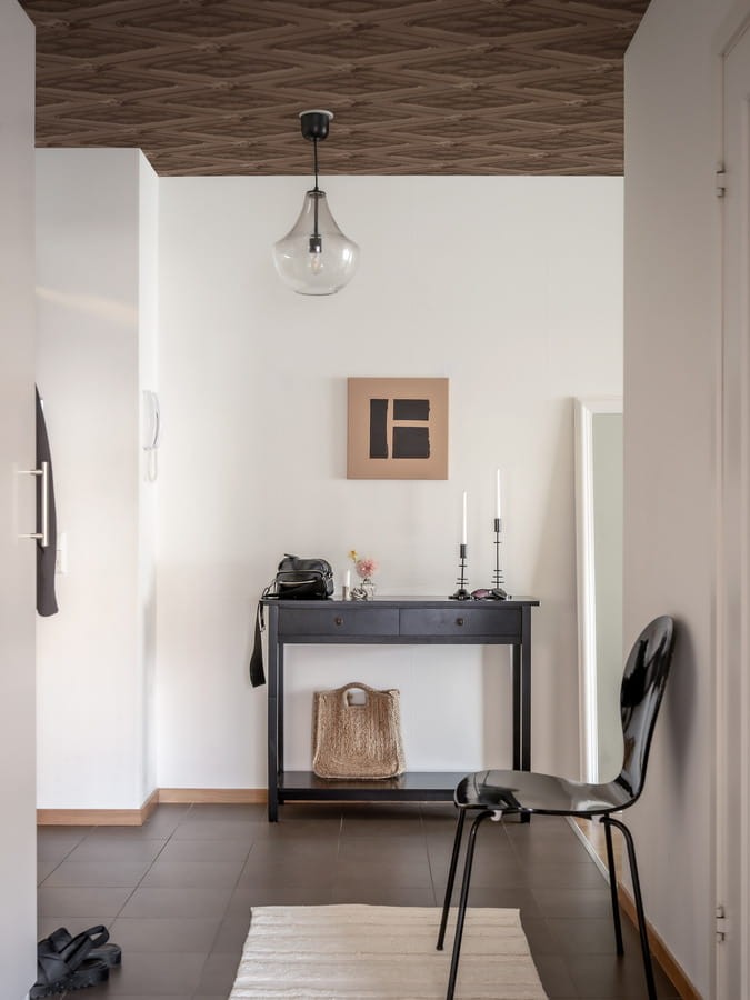 Boras Tapeter 9553W Ceiling Paneling Brown - mural o wzorze boazerii