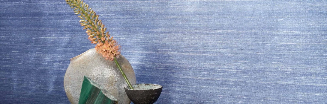 Elitis VP 935 91 Soie changeante Kosa silk métal - tapeta imitująca materiał