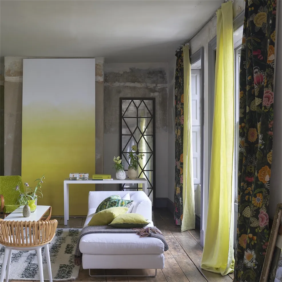 Designers Guild PDG1163/07 Scenes and Murals III Shoshi Lemongrass - tapeta cieniowana