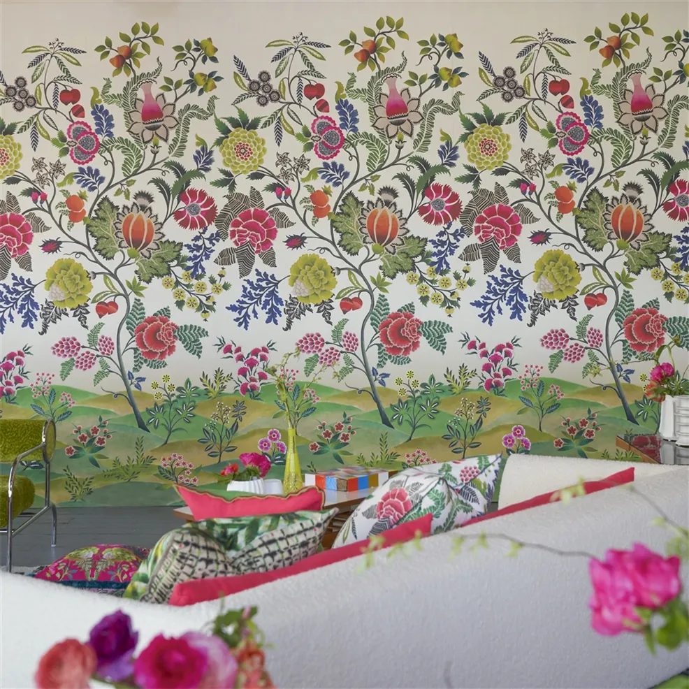 Designers Guild PDG1169/01 Scenes and Murals III Brocart Decoratif Fuchsia - tapeta w kwiaty