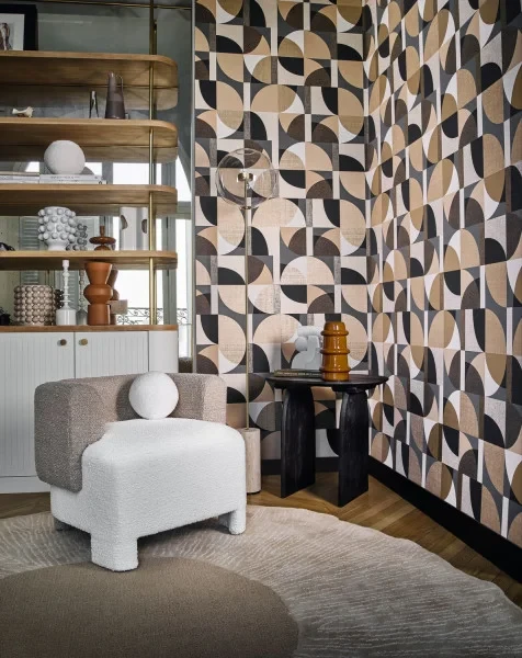 Casamance 76261018 Faubourg Des Lumieres Barillet Terracotta - tapeta geometryczna inspirowana witrażami