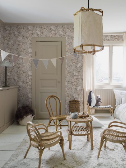 Boras Tapeter 6933 Newbie Magic Forest Beige - tapeta magiczny las z zającami i roślinnością