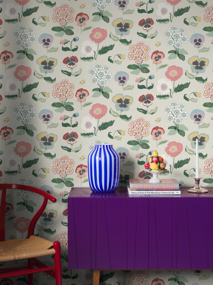 Boras Tapeter 9568W Studio Collabs Astrid Wilson Posy Beige - mural wiosenne kwiaty