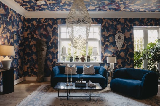 Rebel Walls R19824 Anna Norrman Corals Blue - mural w koralowce